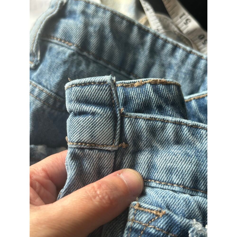 Vervet Blue high-rise fit medium blue wash crop straight-leg uneven raw hem 25 - Picture 8 of 8